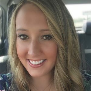 Meet your Posher, Annette